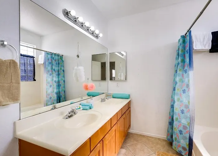 Families W/ Pet Welcome! 7 Mi To Chase Field Holiday home Phoenix