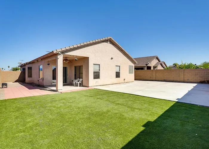 Holiday home Families W/ Pet Welcome! 7 Mi To Chase Field